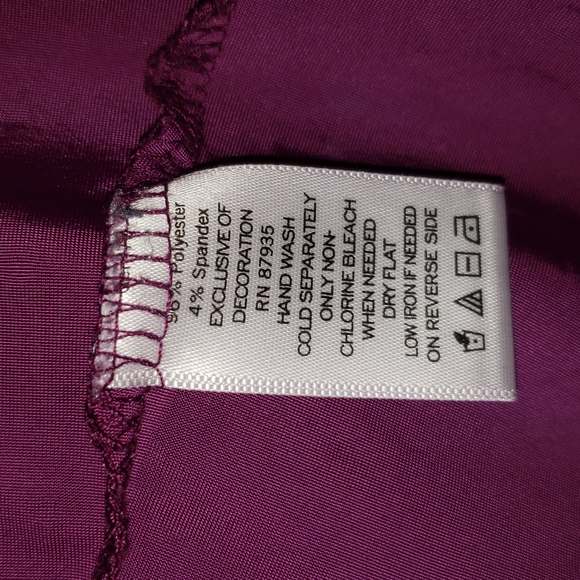 Susan Graver Purple Floral Scoop Neck 3/4 Sleeve Blouse Large - Picture 7 of 9